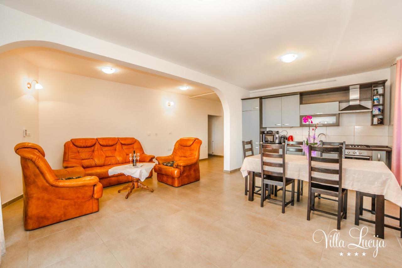 Villa Lucija PUY 외부 사진