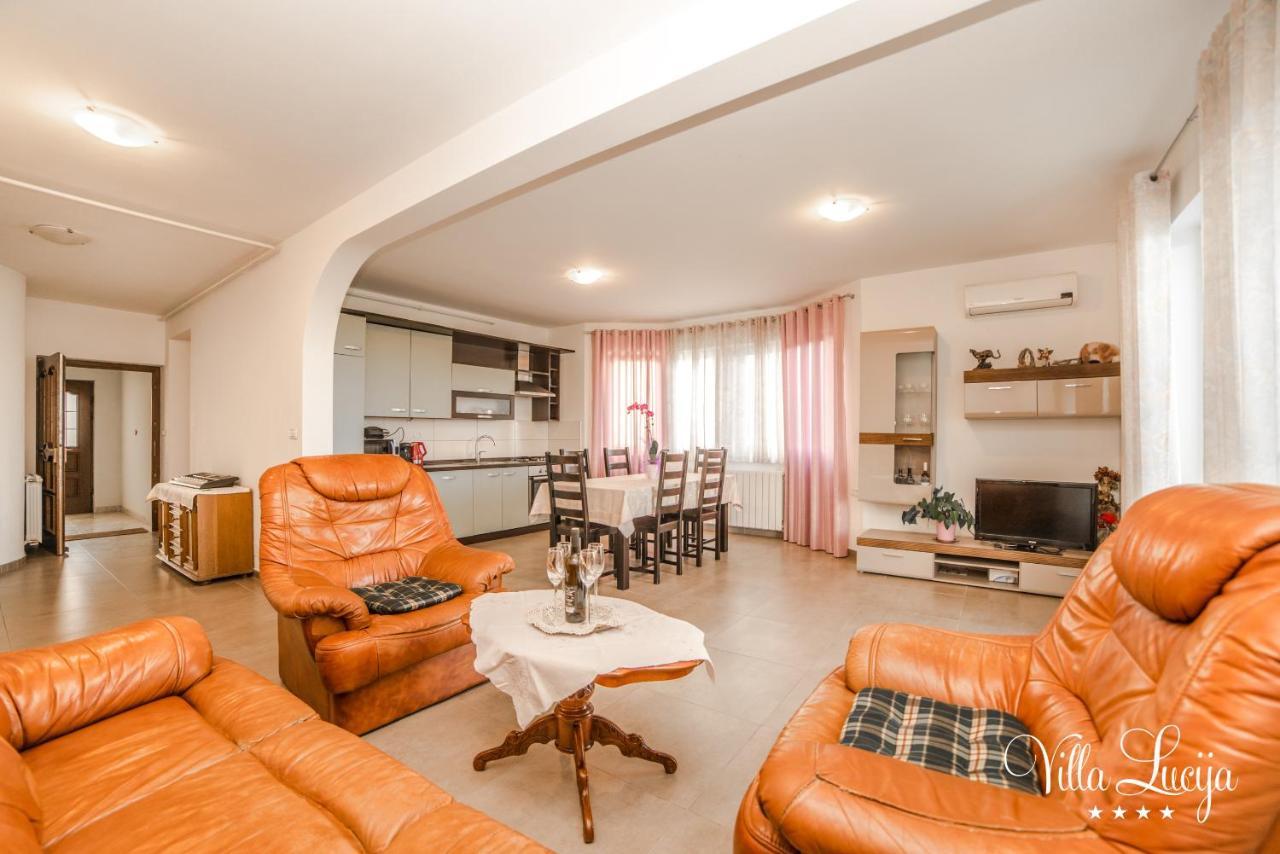 Villa Lucija PUY 외부 사진